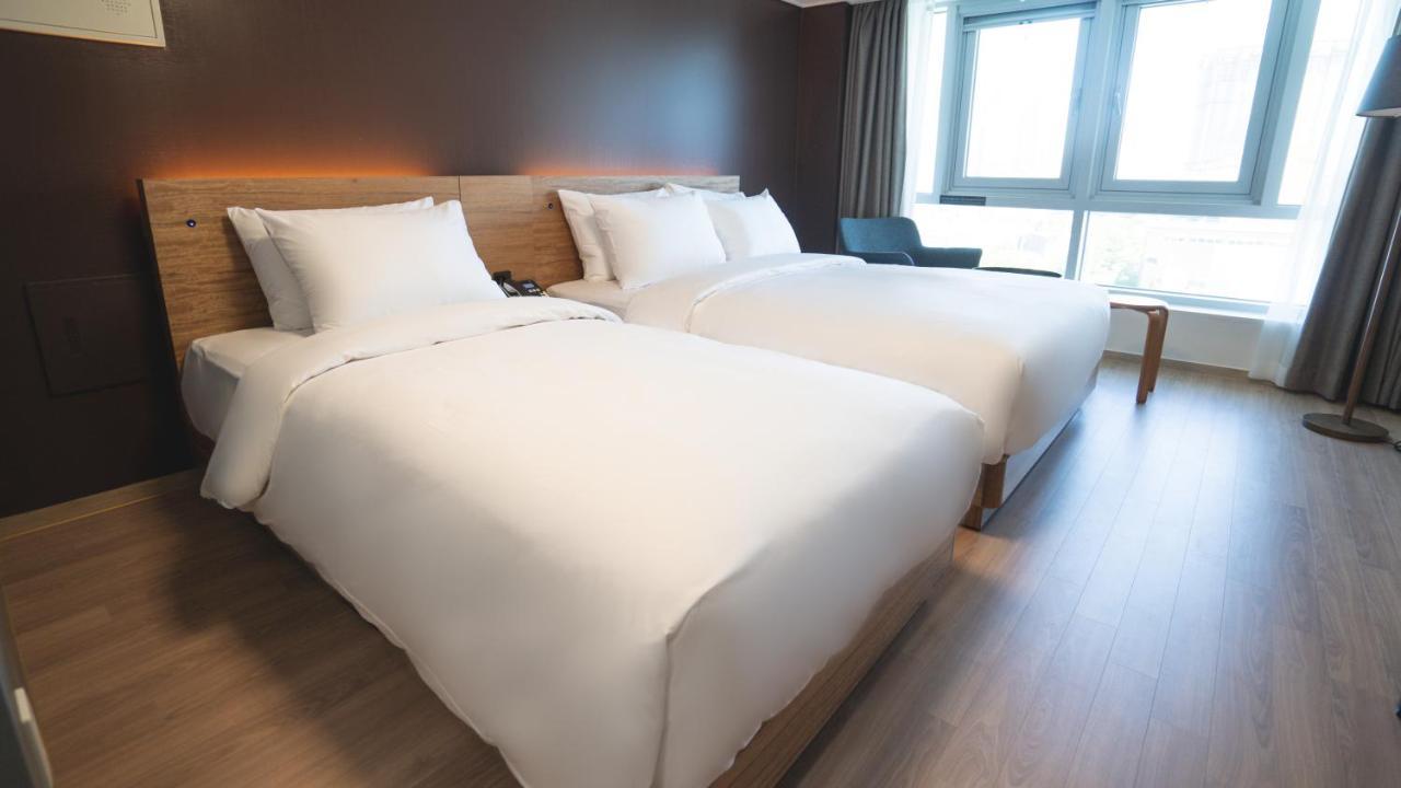 Marinabay Sokcho Hotel Kültér fotó